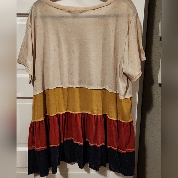 Colorblock Women's Top - Picture 2 of 4